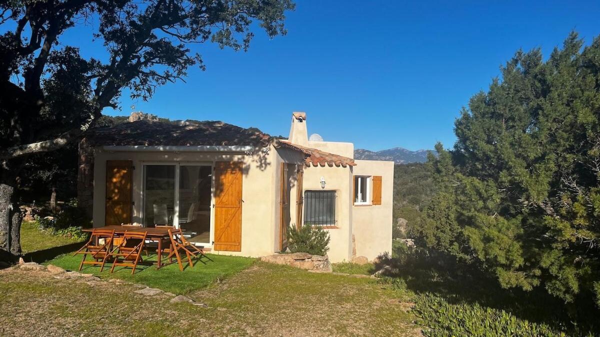 Villa 100m2, pleine nature, vue mer Porto-Vecchio (Corsica) Kültér fotó